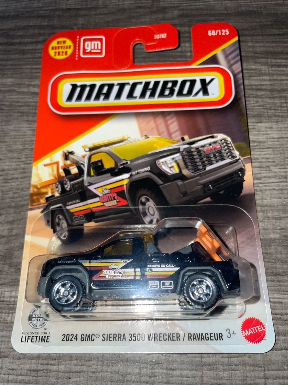 Tow Truck Matchbox 2024 GMC Sierra 3500 Wrecker Toy Truck - Black & Yellow